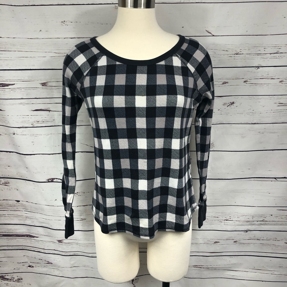 VS Black‎ Checker Thermal Top